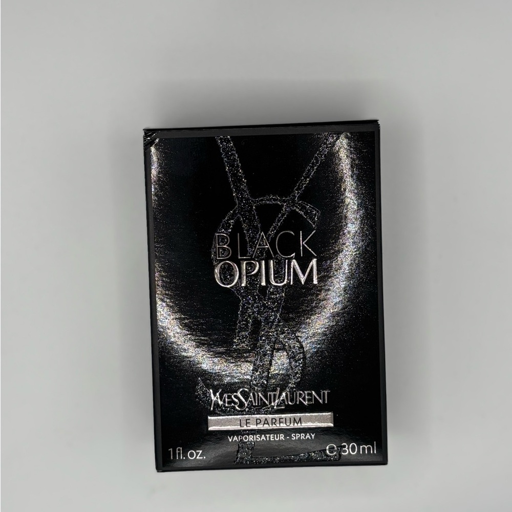 Yves Saint Laurent Black Opium Le Parfum 30ml